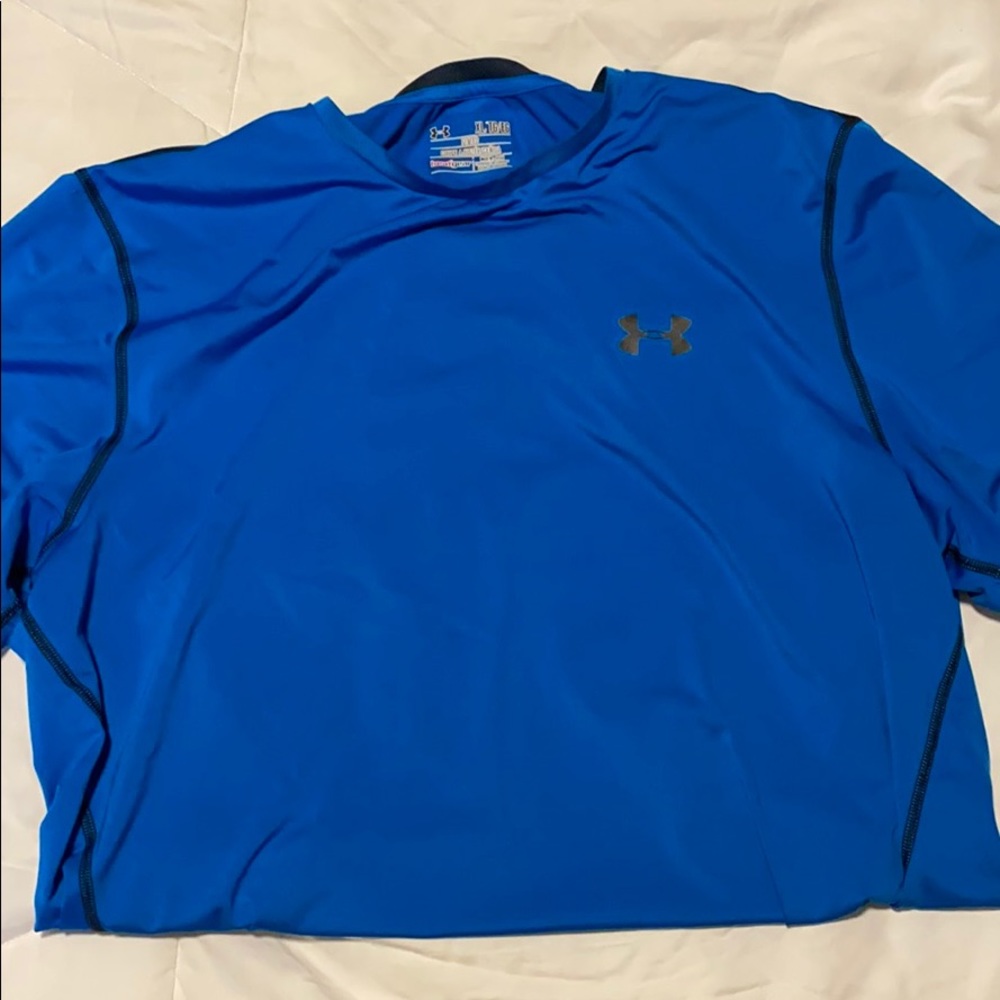 XL Underarmor Fitted HeatGear